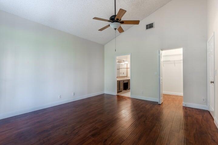 MNR FOREST 2 - Residential Lease