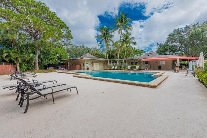 MNR FOREST 2 - Residential Lease