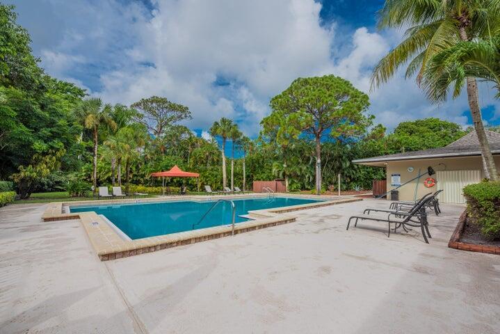 MNR FOREST 2 - Residential Lease