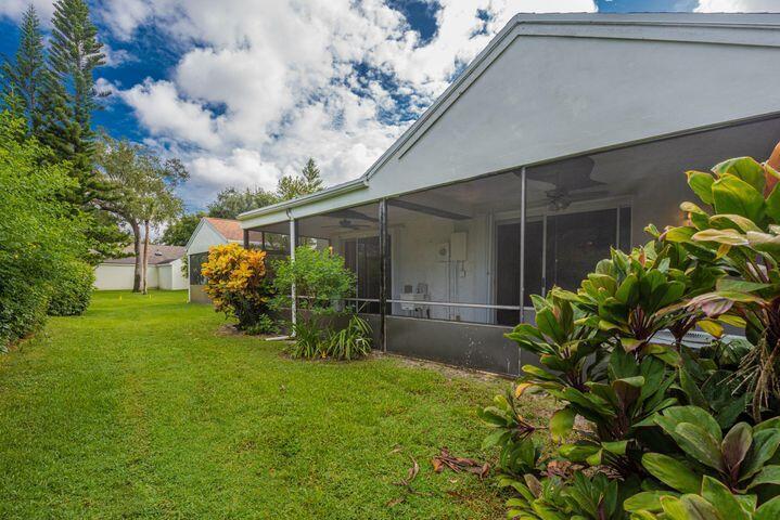 MNR FOREST 2 - Residential Lease