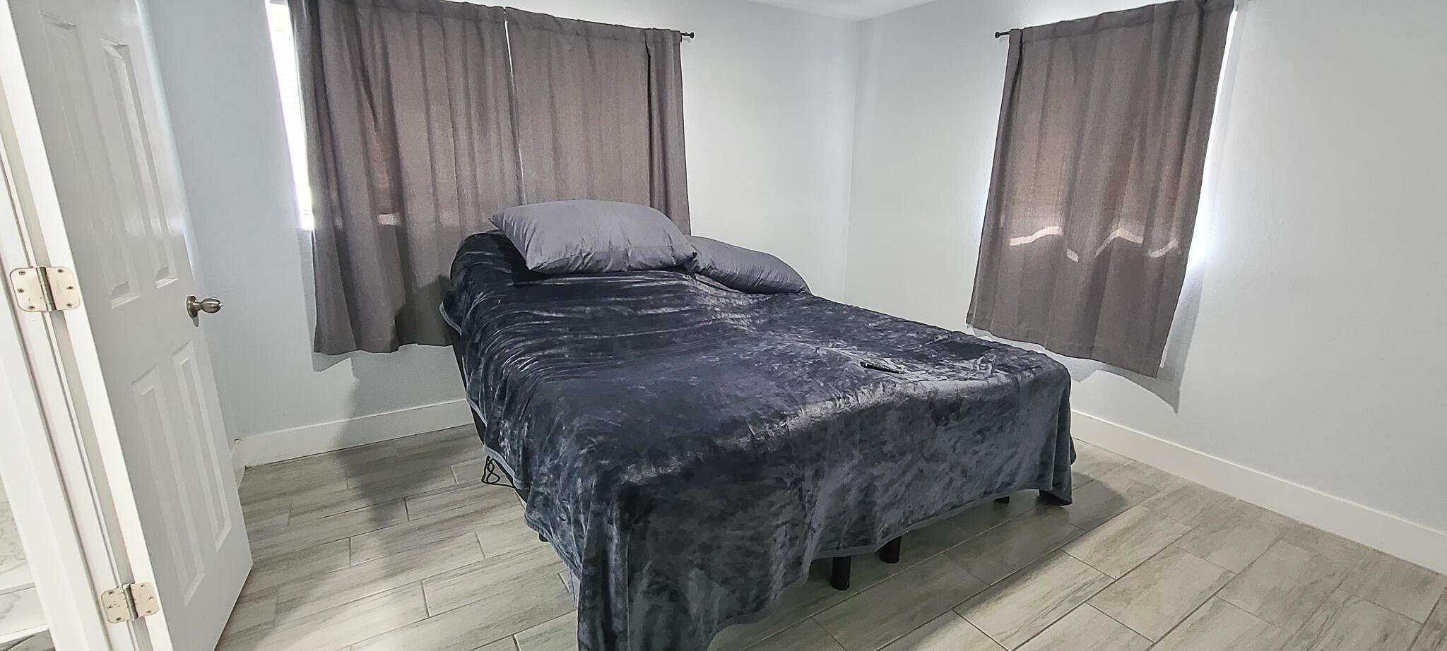 GRAMERCY PARK UNIT 1 - Residential