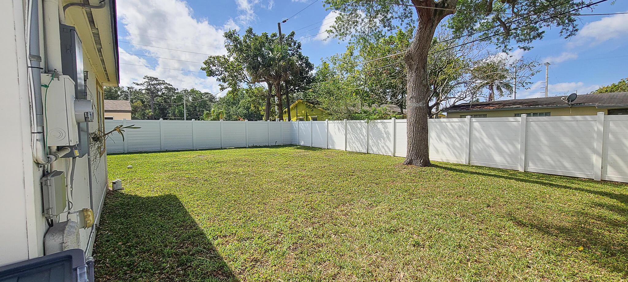 GRAMERCY PARK UNIT 1 - Residential