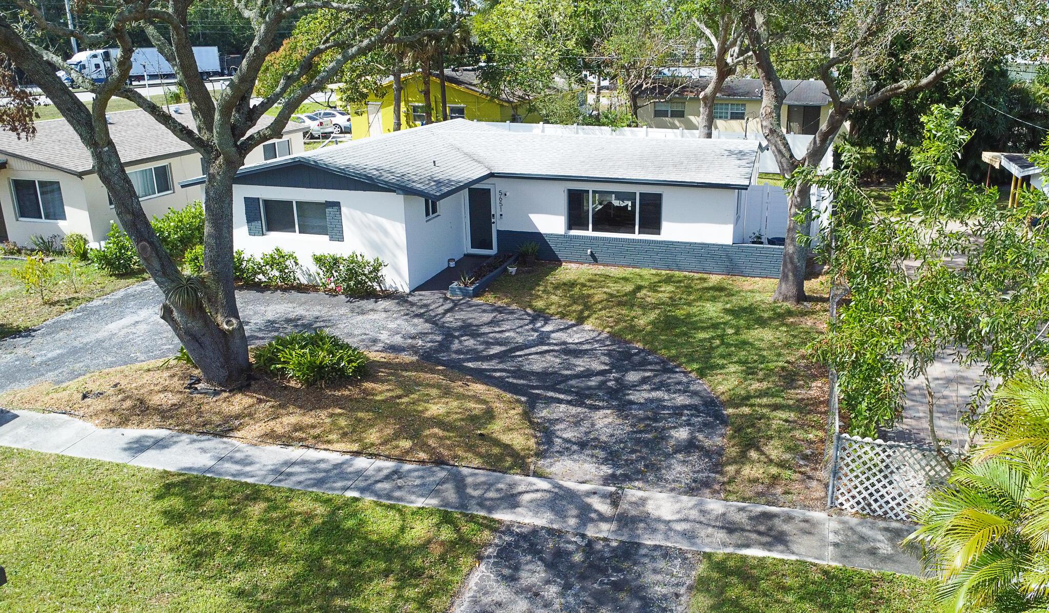 GRAMERCY PARK UNIT 1 - Residential