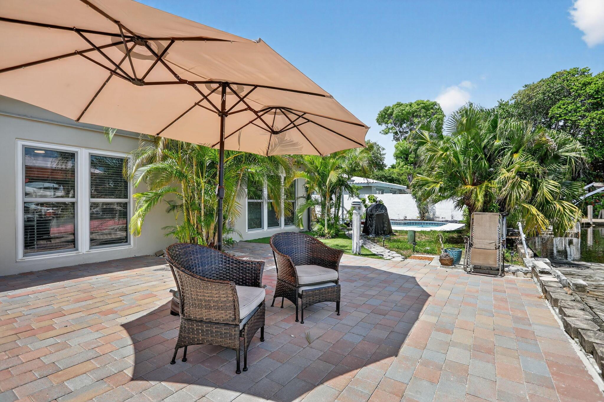 CORAL GARDENS - Residential