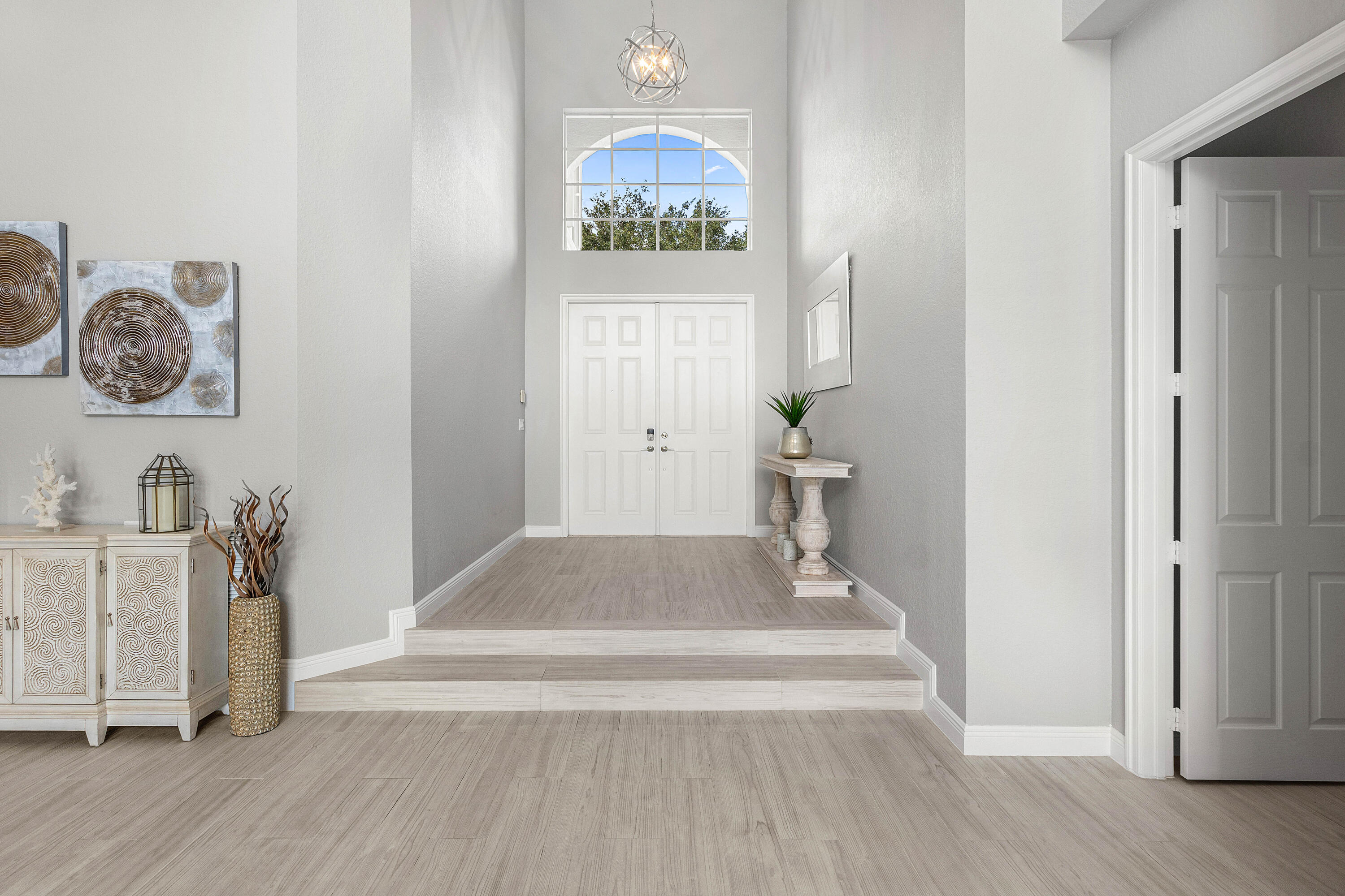 8861 Starhaven Cove