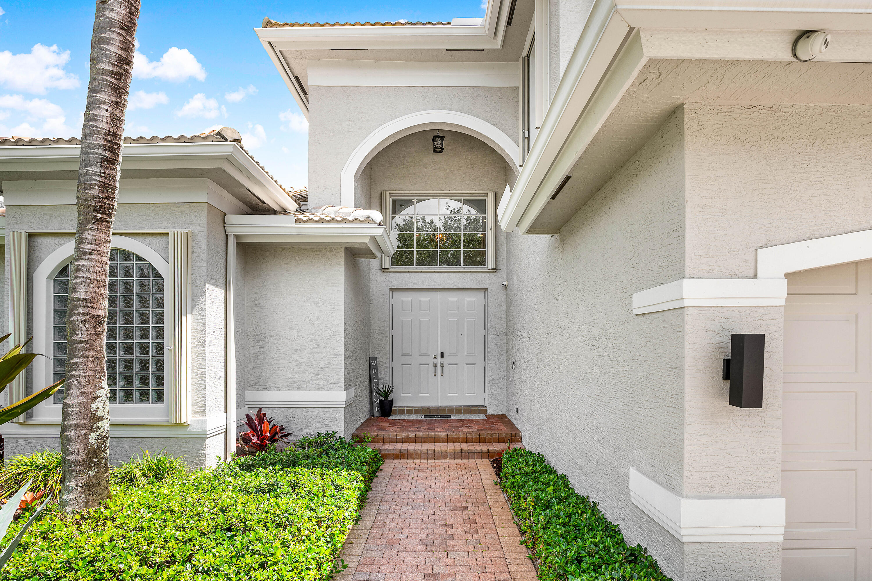 8861 Starhaven Cove