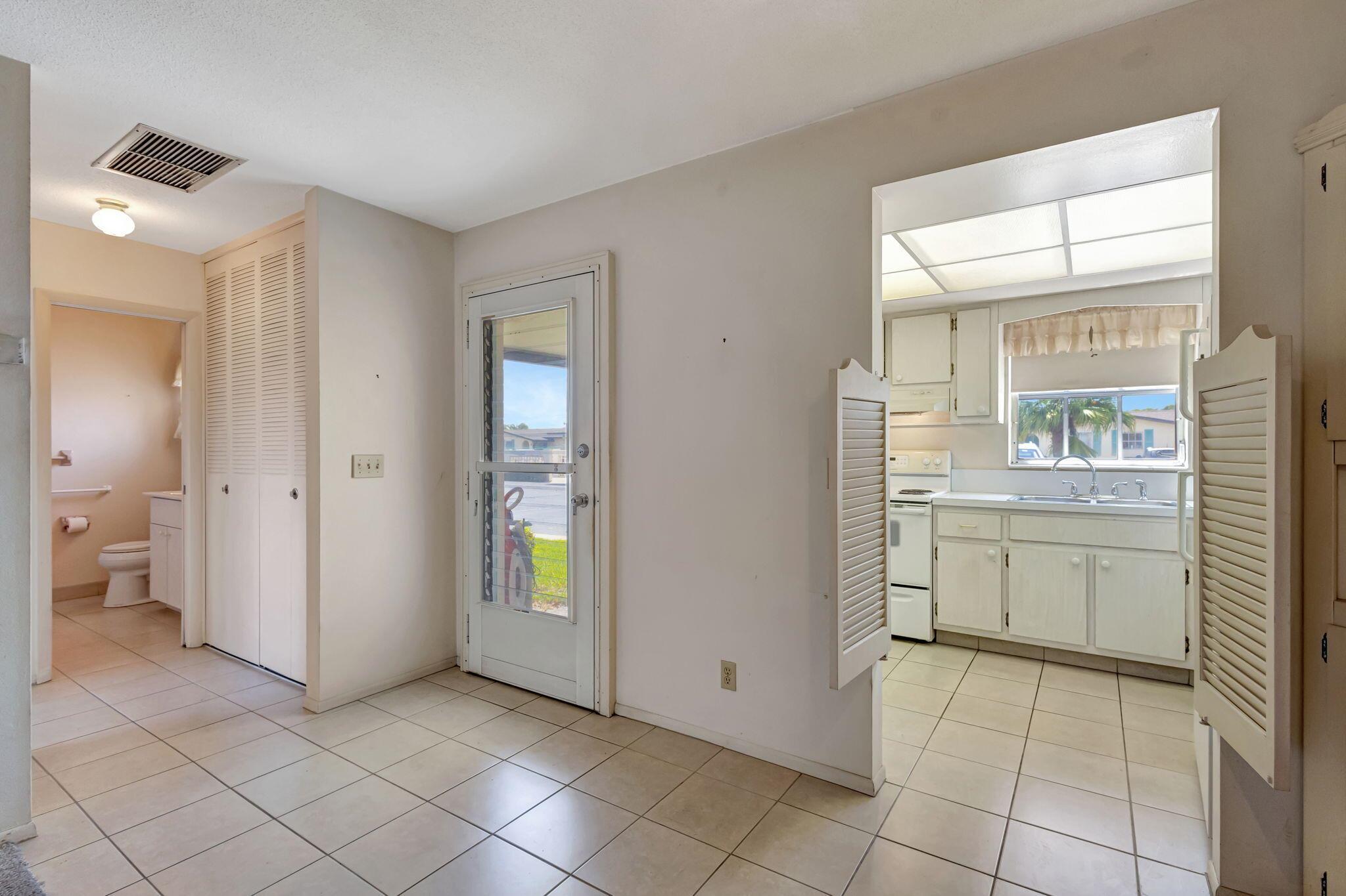 CRESTHAVEN - Residential