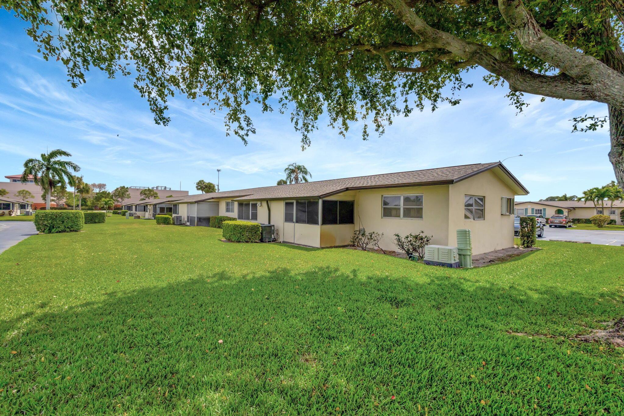 CRESTHAVEN - Residential