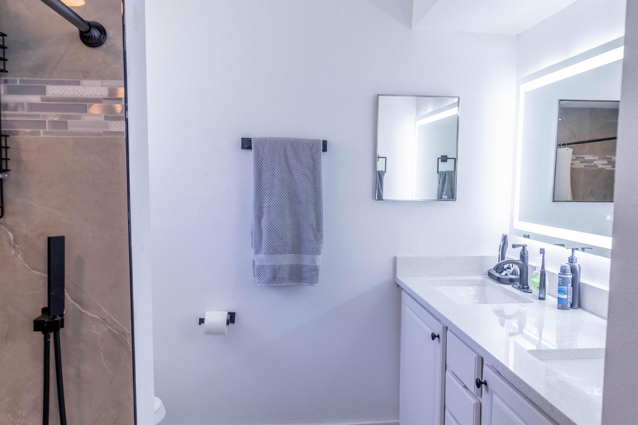 SEBASTIAN HIGHLANDS UNIT - Residential