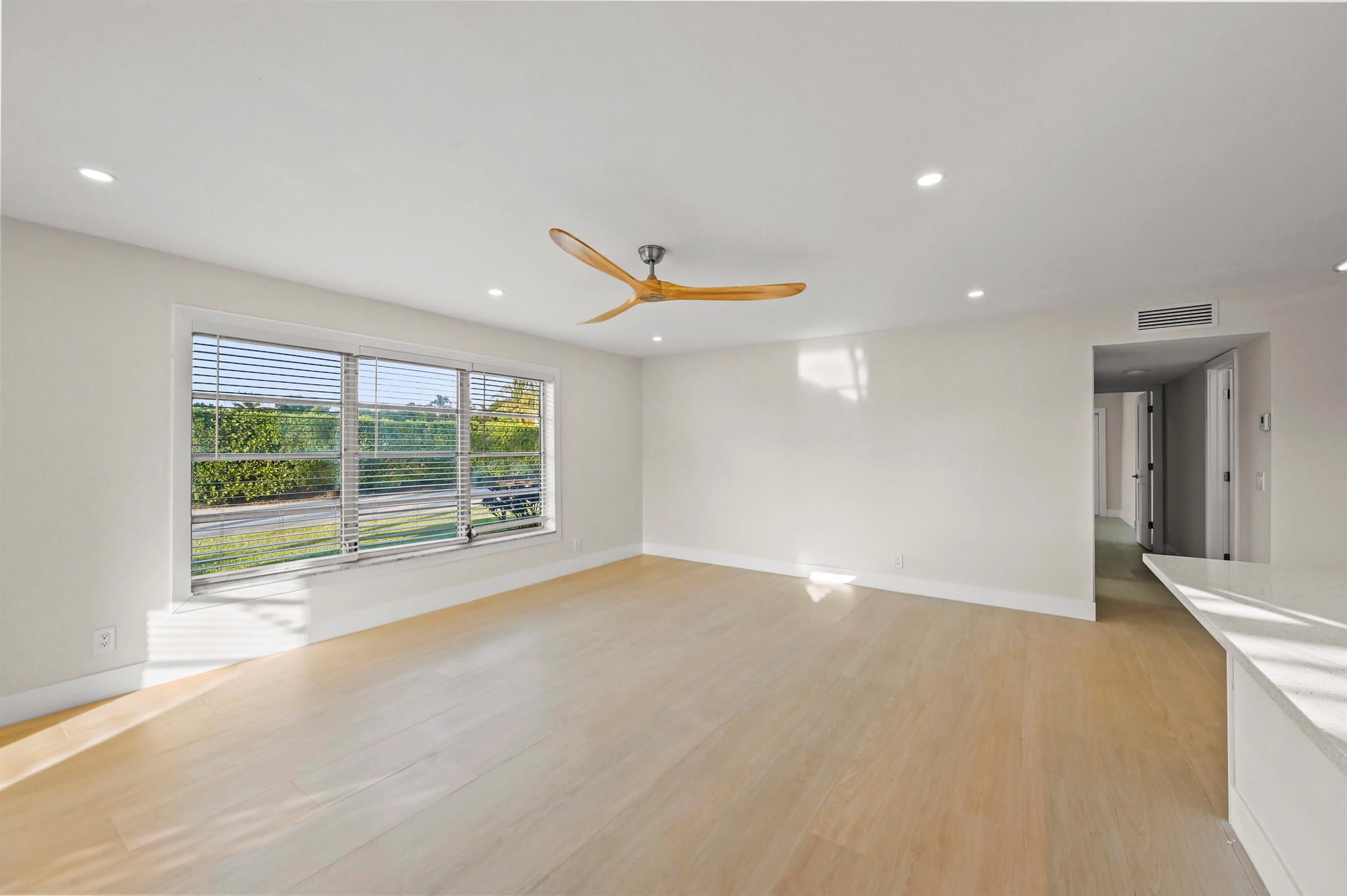 HIGH POINT OF DELRAY SEC - Residential