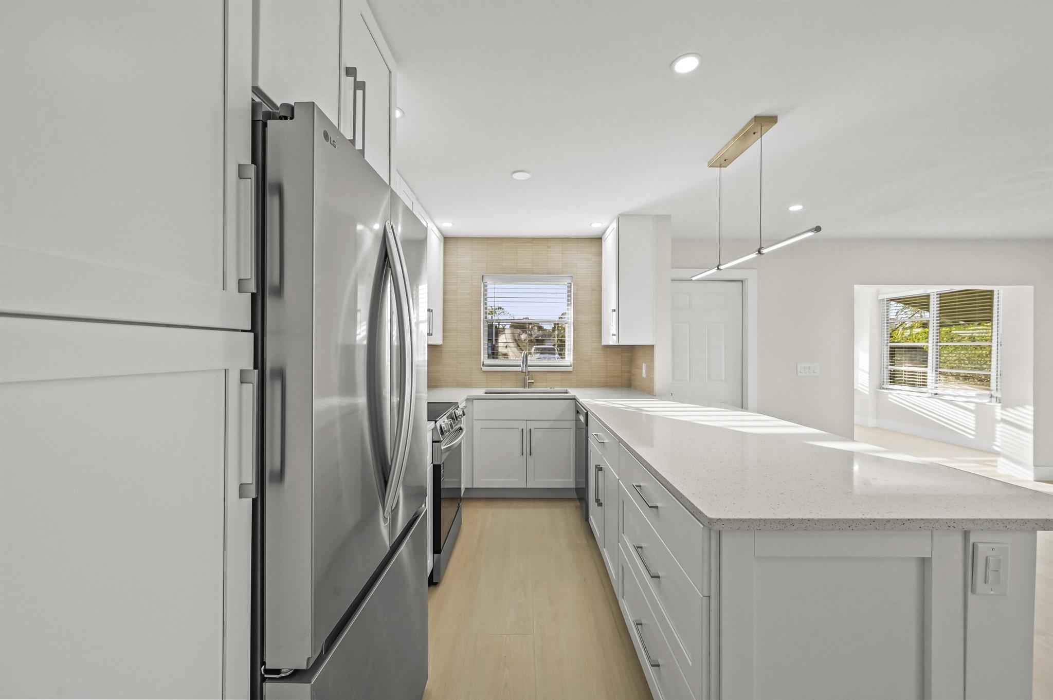 HIGH POINT OF DELRAY SEC - Residential