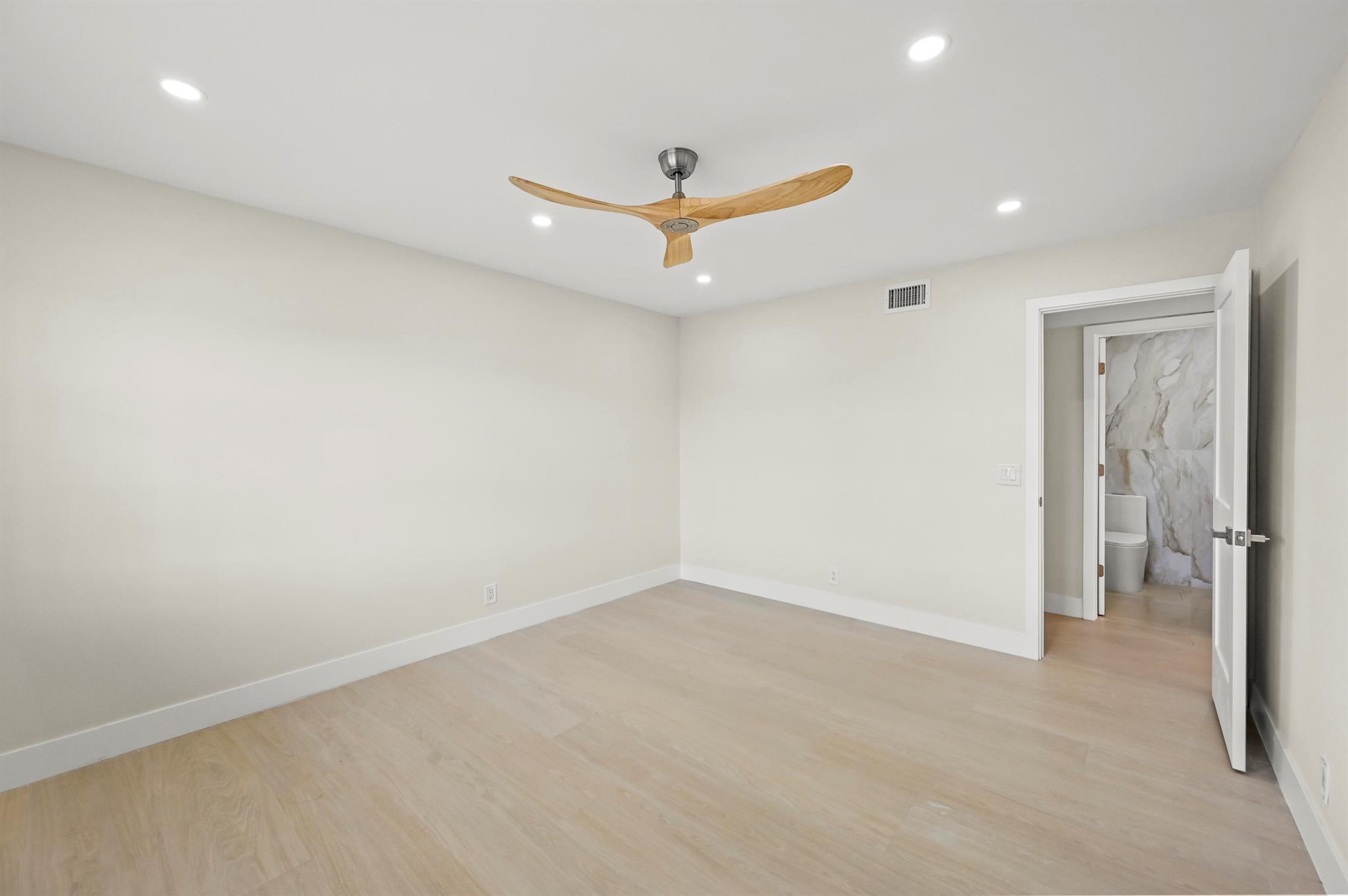 HIGH POINT OF DELRAY SEC - Residential