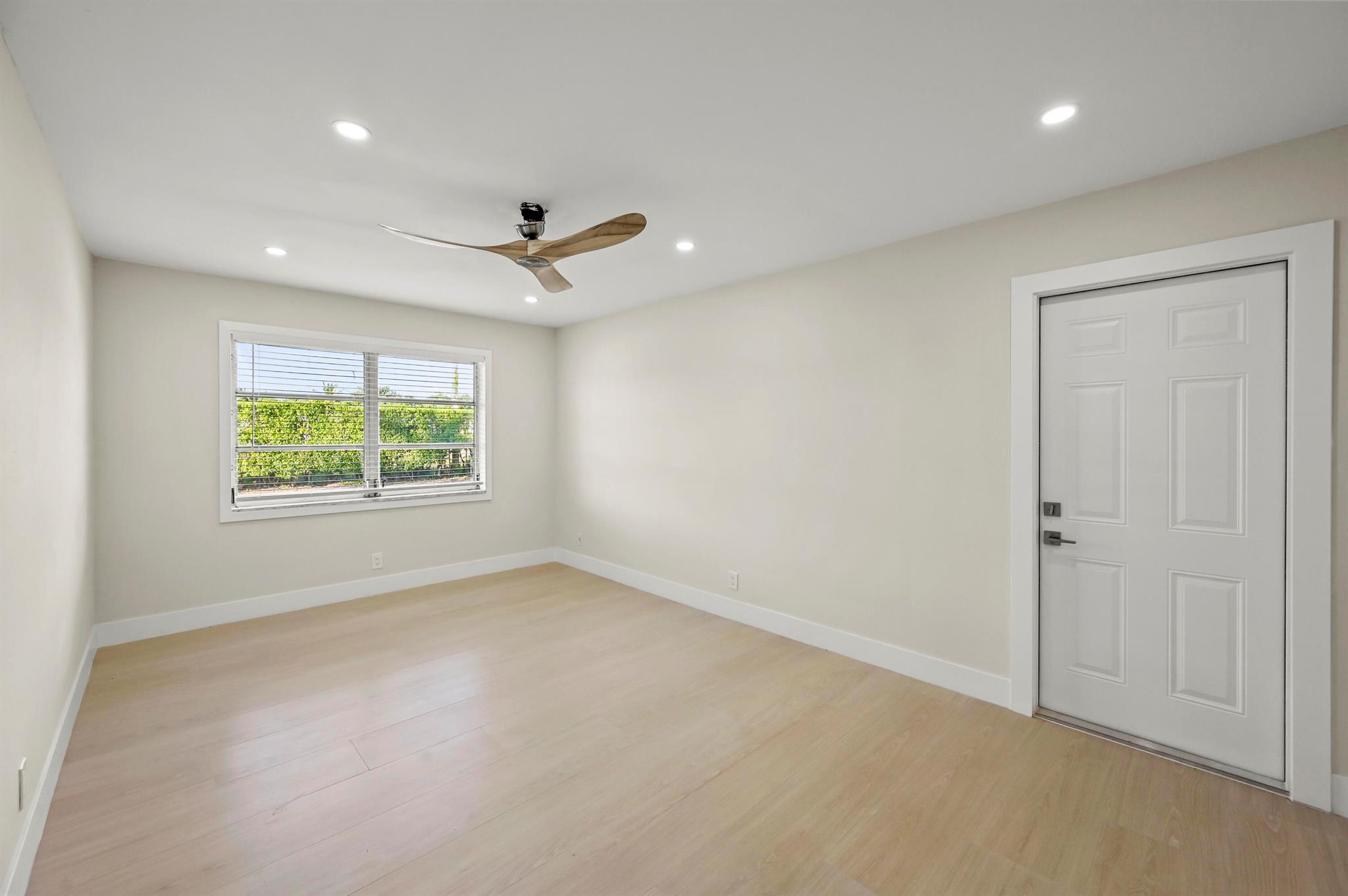 HIGH POINT OF DELRAY SEC - Residential