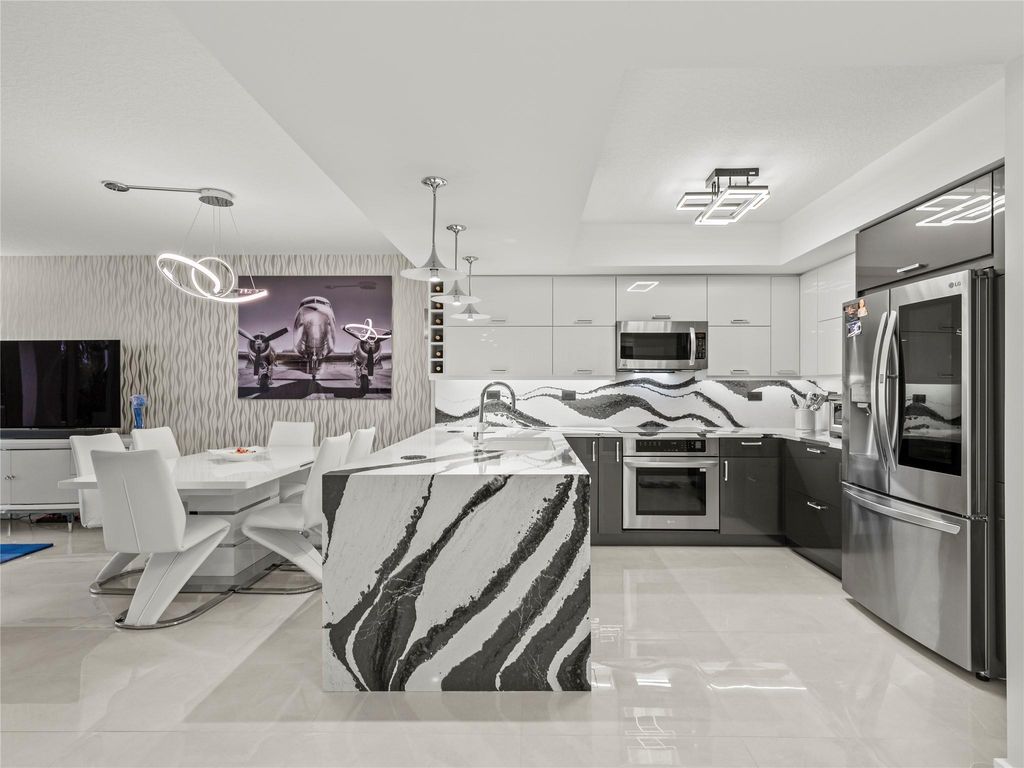 Photo of 2700 N Federal Hwy #407, Boynton Beach, FL 33435 (MLS # F10537991)