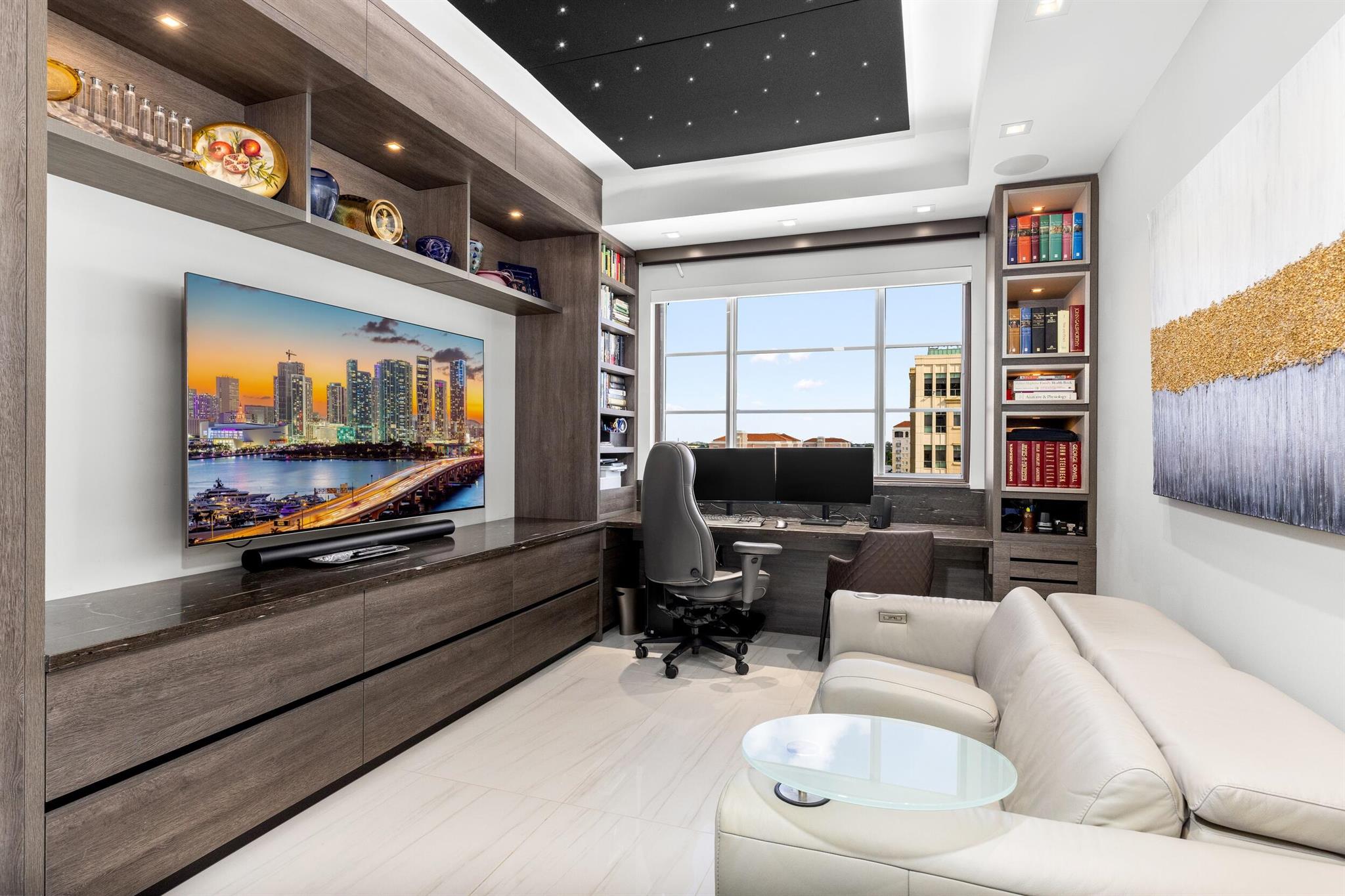 TOWER 155 - Residential