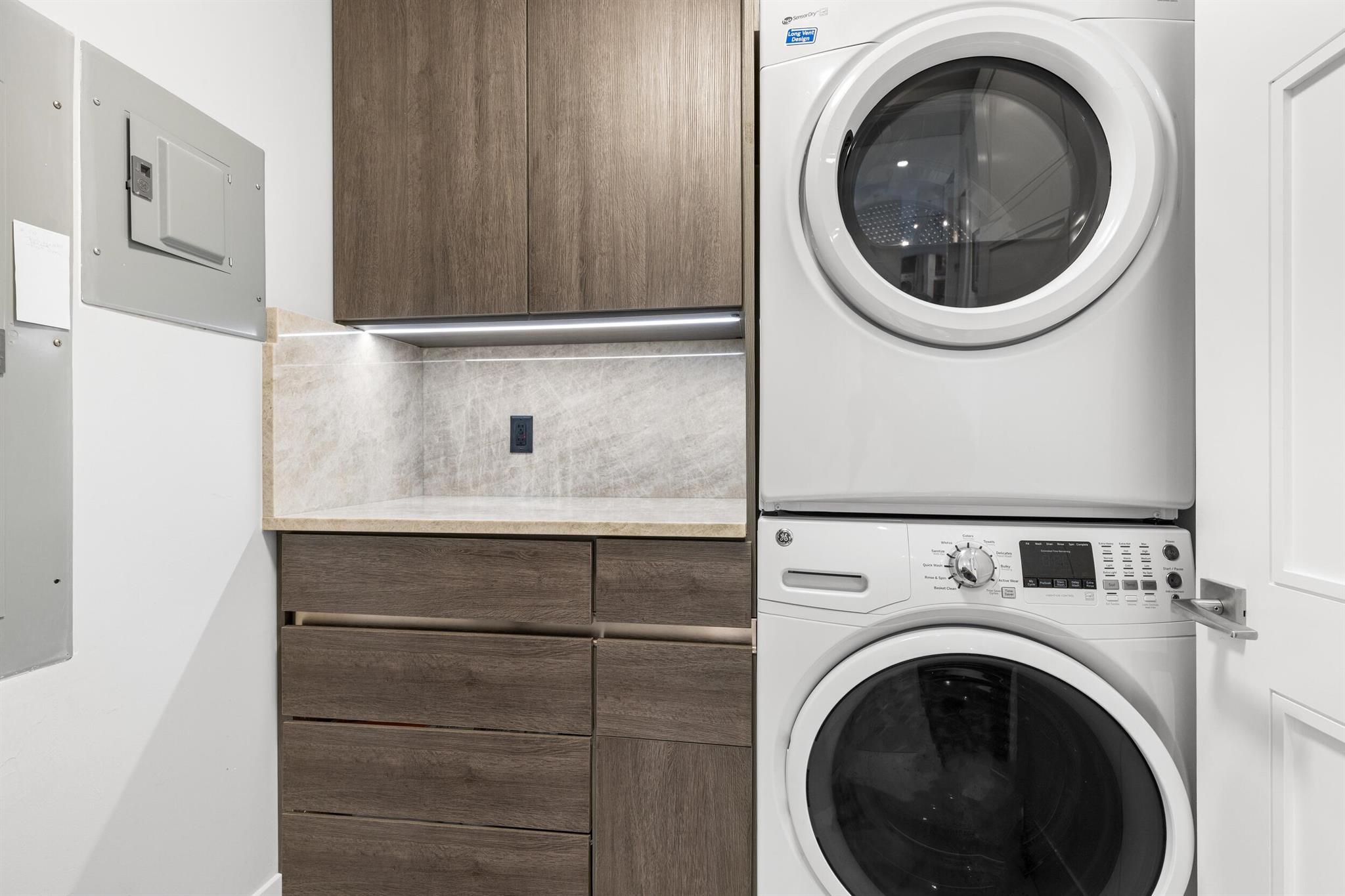 TOWER 155 - Residential