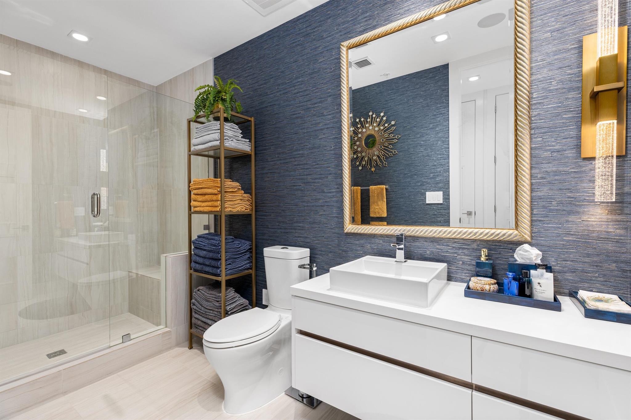 TOWER 155 - Residential