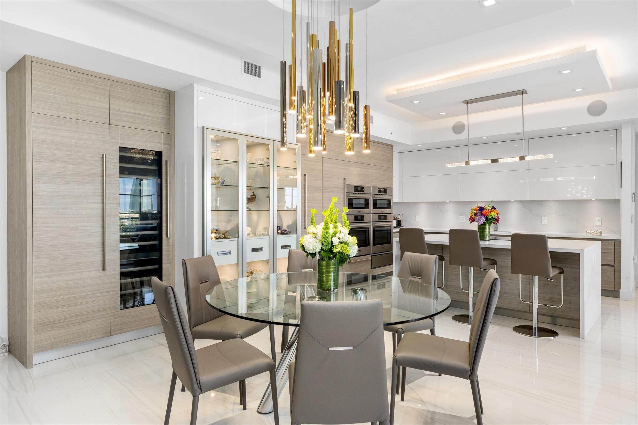 TOWER 155 - Residential