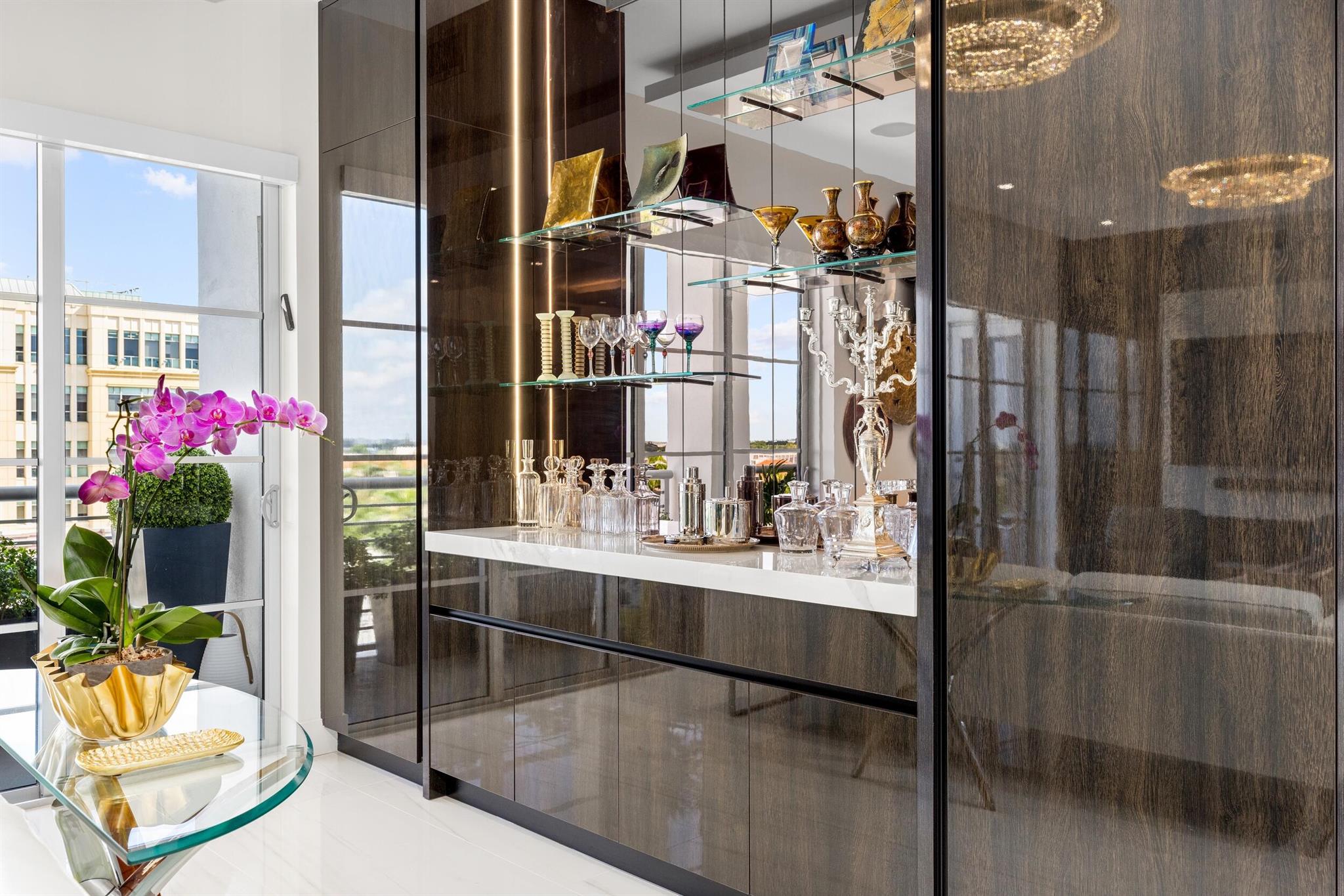 TOWER 155 - Residential