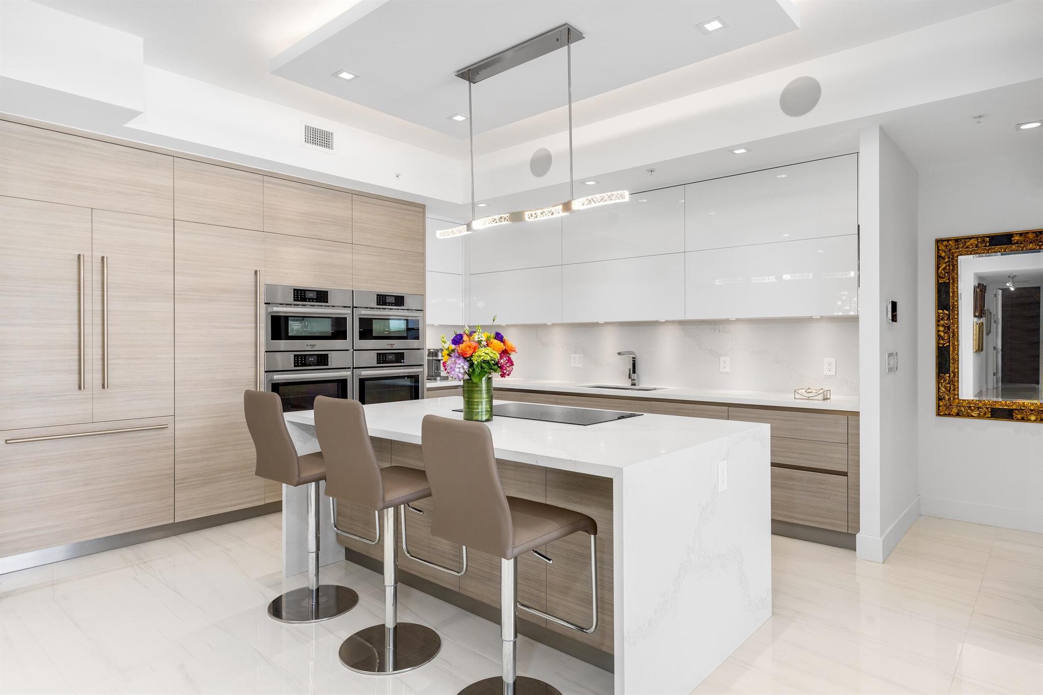 TOWER 155 - Residential