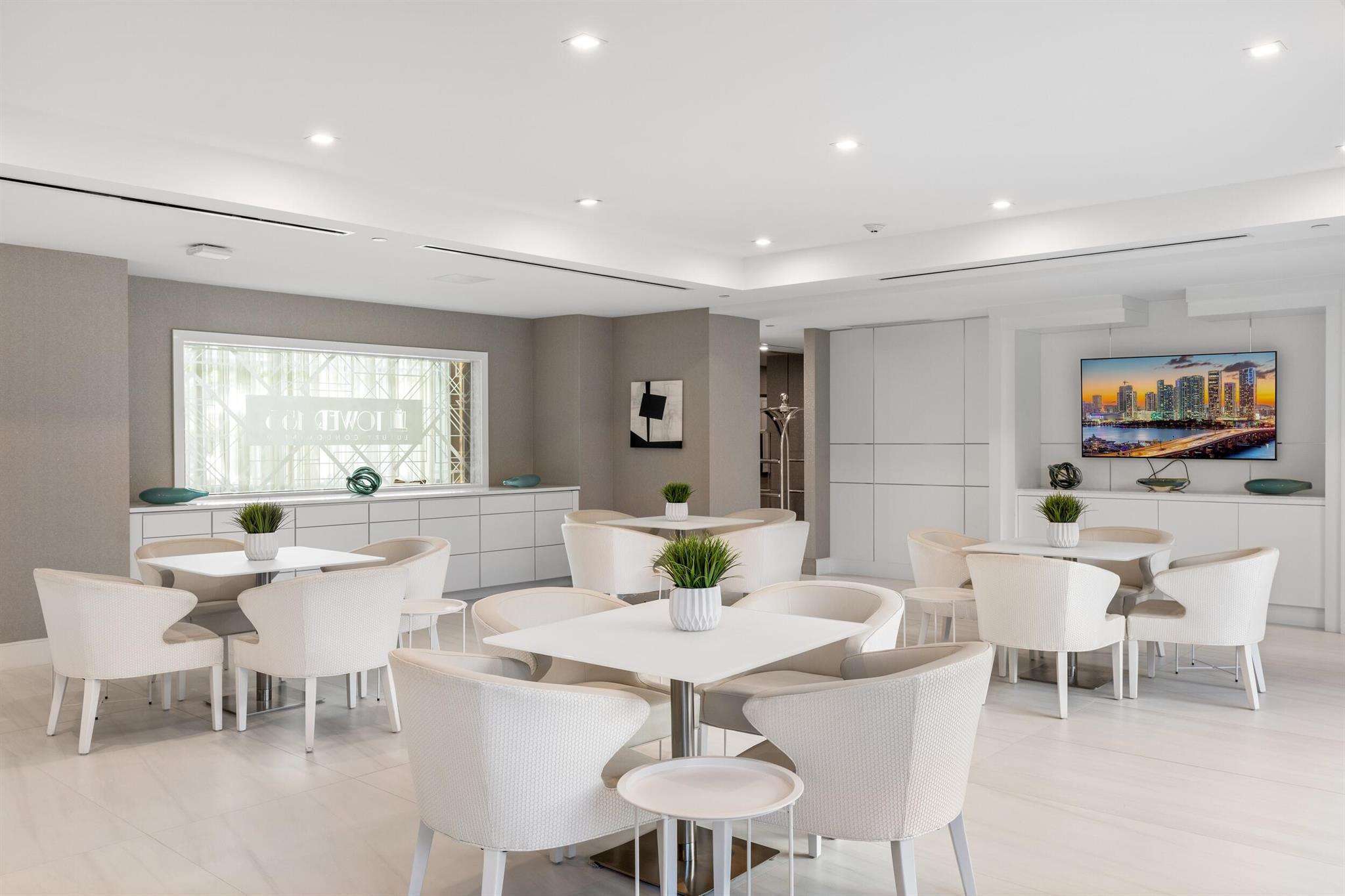 TOWER 155 - Residential