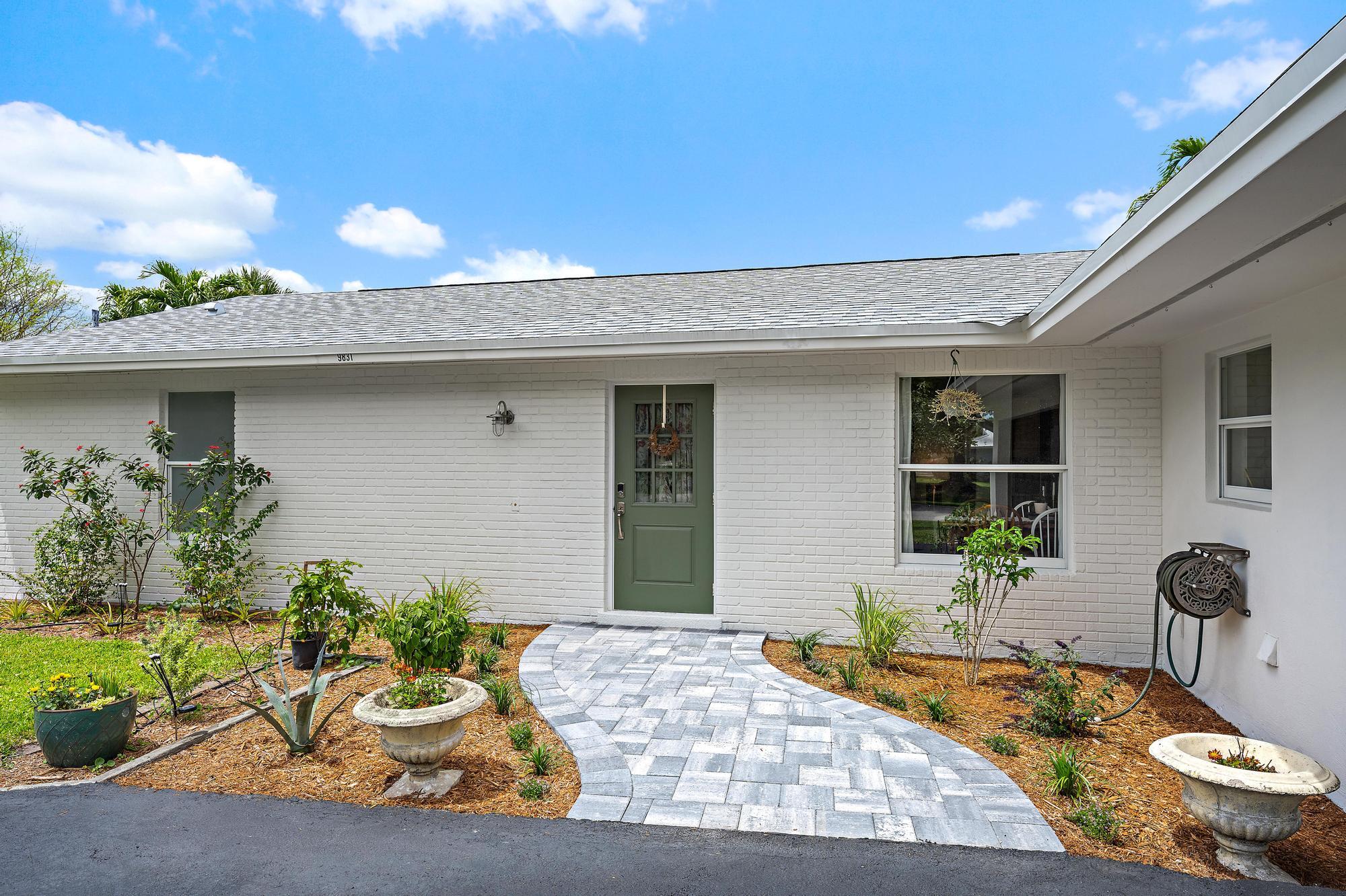 9831 S Hyacinth Cir Circle S