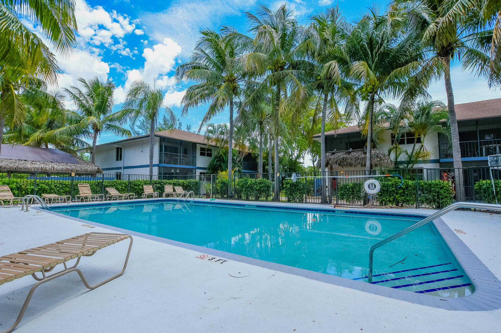 SOUTHRIDGE CONDOS - Commercial Sale