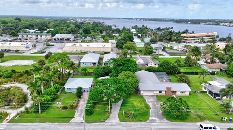 A home in Palm City