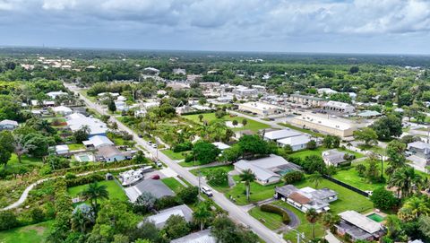 A home in Palm City