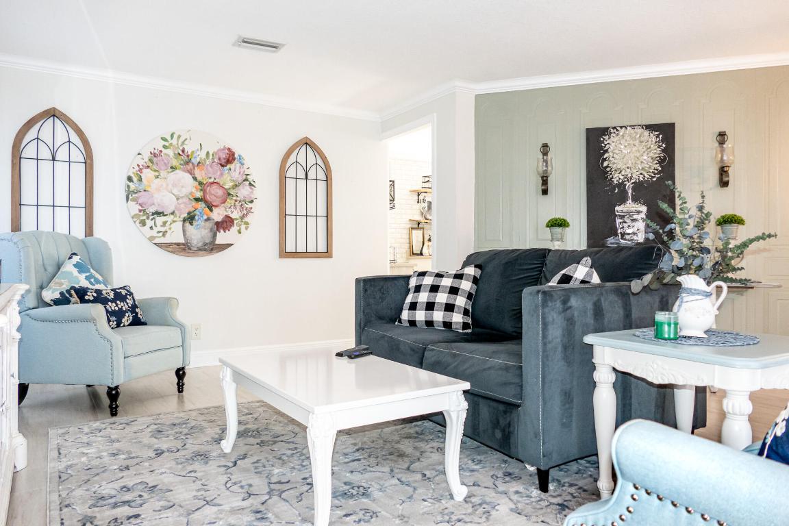 Pinelake Village - Residential