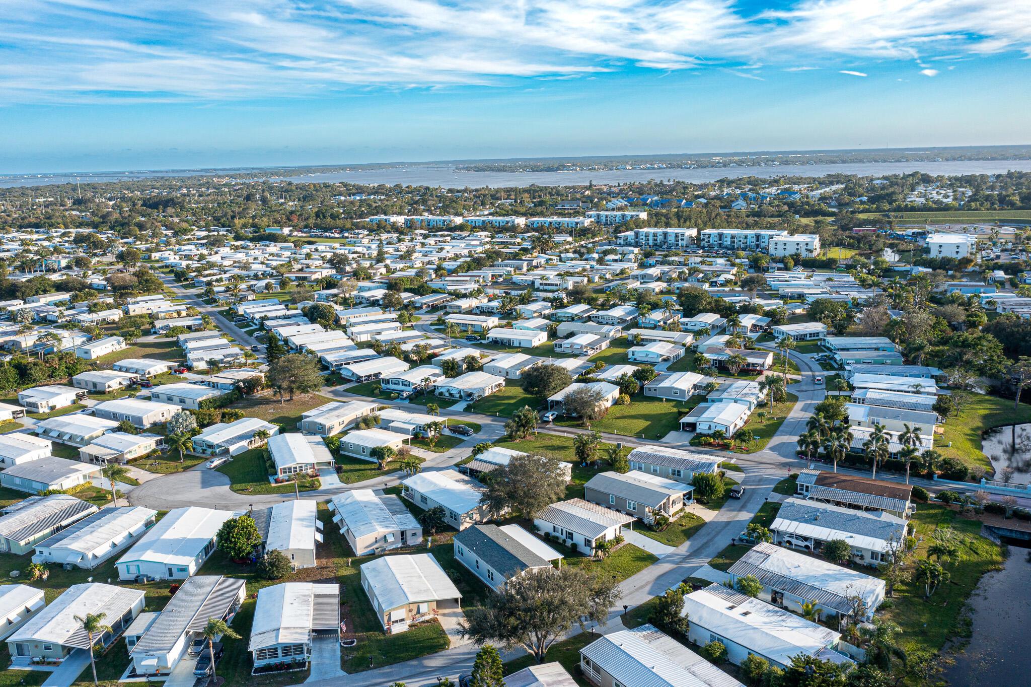 Pinelake Village - Residential