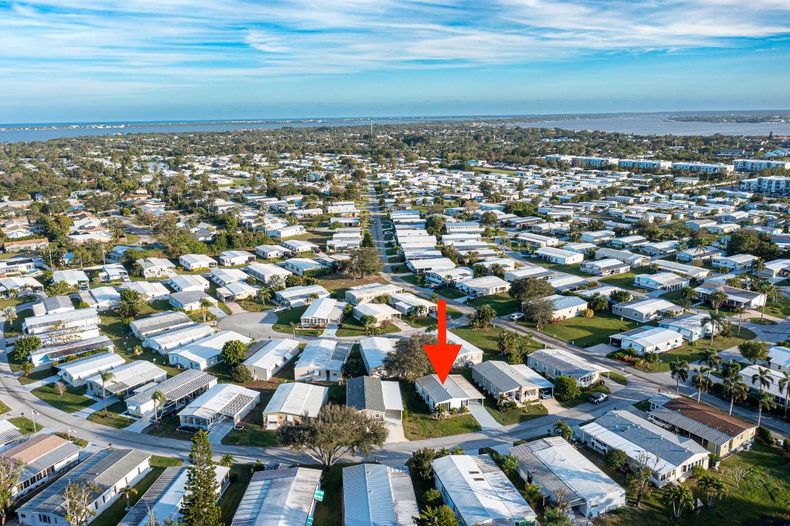 Pinelake Village - Residential