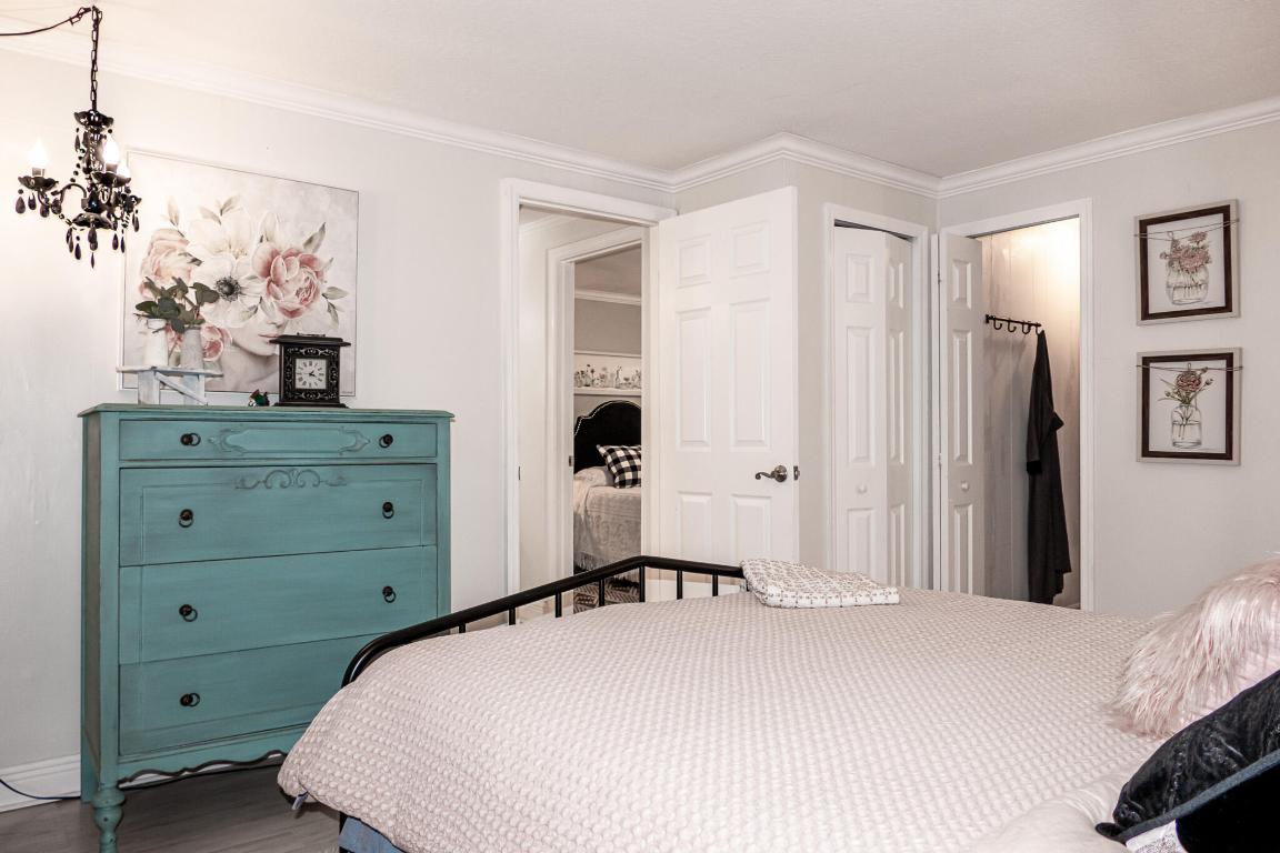 Pinelake Village - Residential