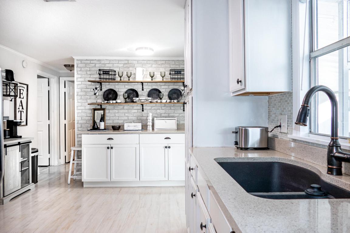 Pinelake Village - Residential