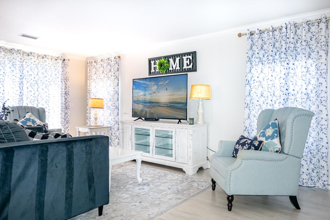 Pinelake Village - Residential