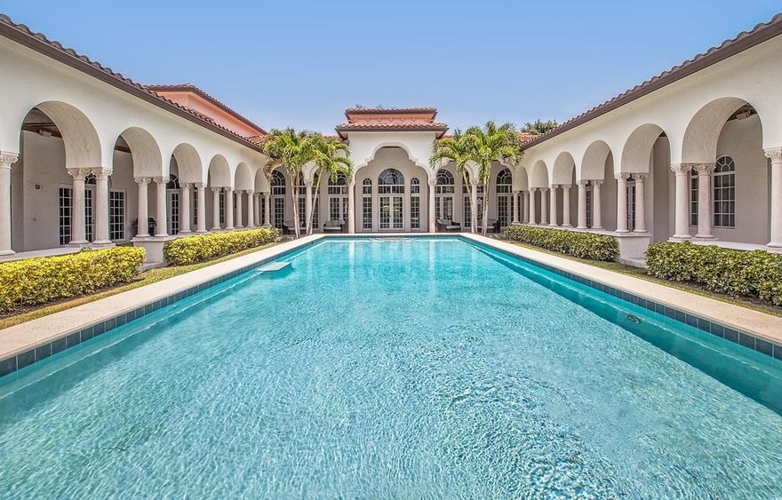 FIELDBROOK ESTATES CROWN JEWEL WATERFRONT ESTATE! SPECTACULAR RESIDENCE SITED ON ONE LUSH ACRE WITH EXCEPTIONAL HIGH-END FINISHES, OVER-SIZED RESORT STYLE POOL AND LANAIS AND SERENE LONG LAKE VIEWS, IDEALLY LOCATED IN ONE OF BOCA RATON'S MOST PRESTIGIOUS ACREAGE COMMUNITIES JUST MINUTES AWAY FROM A+ RATED SCHOOLS, FINE DINING, PREMIER SHOPPING, MAJOR HIGHWAYS, AIRPORTS AND BEACHES.