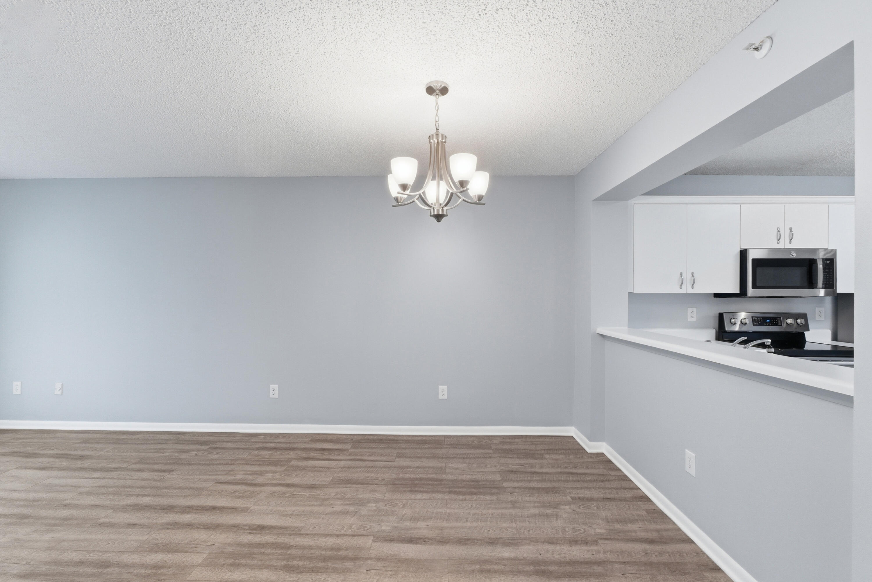 WELDON CONDOMINIUM G - Residential Lease