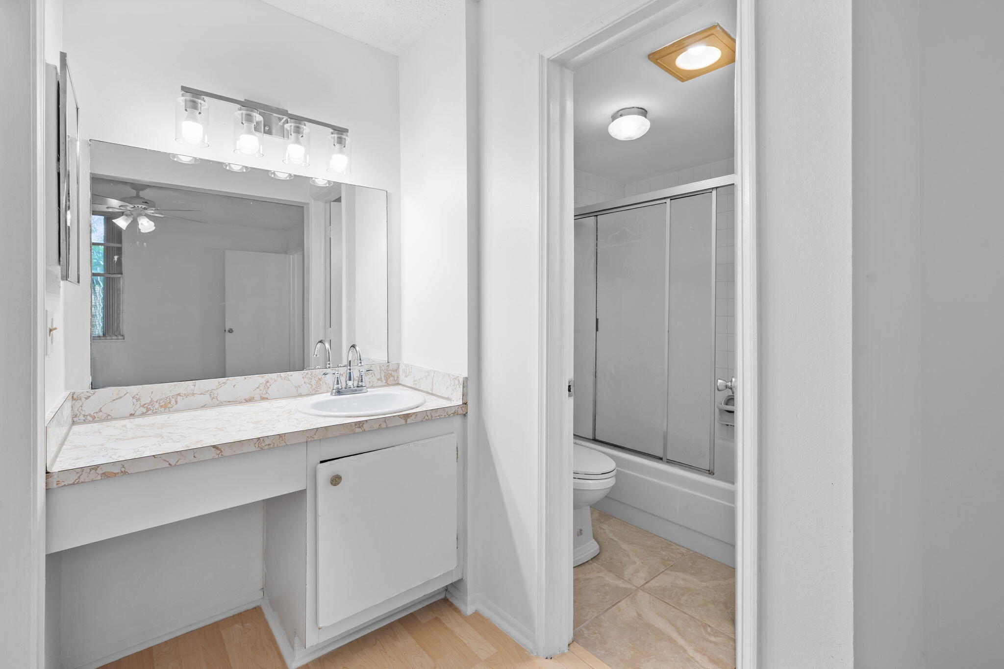 LIVE OAK CONDO NINE - Residential