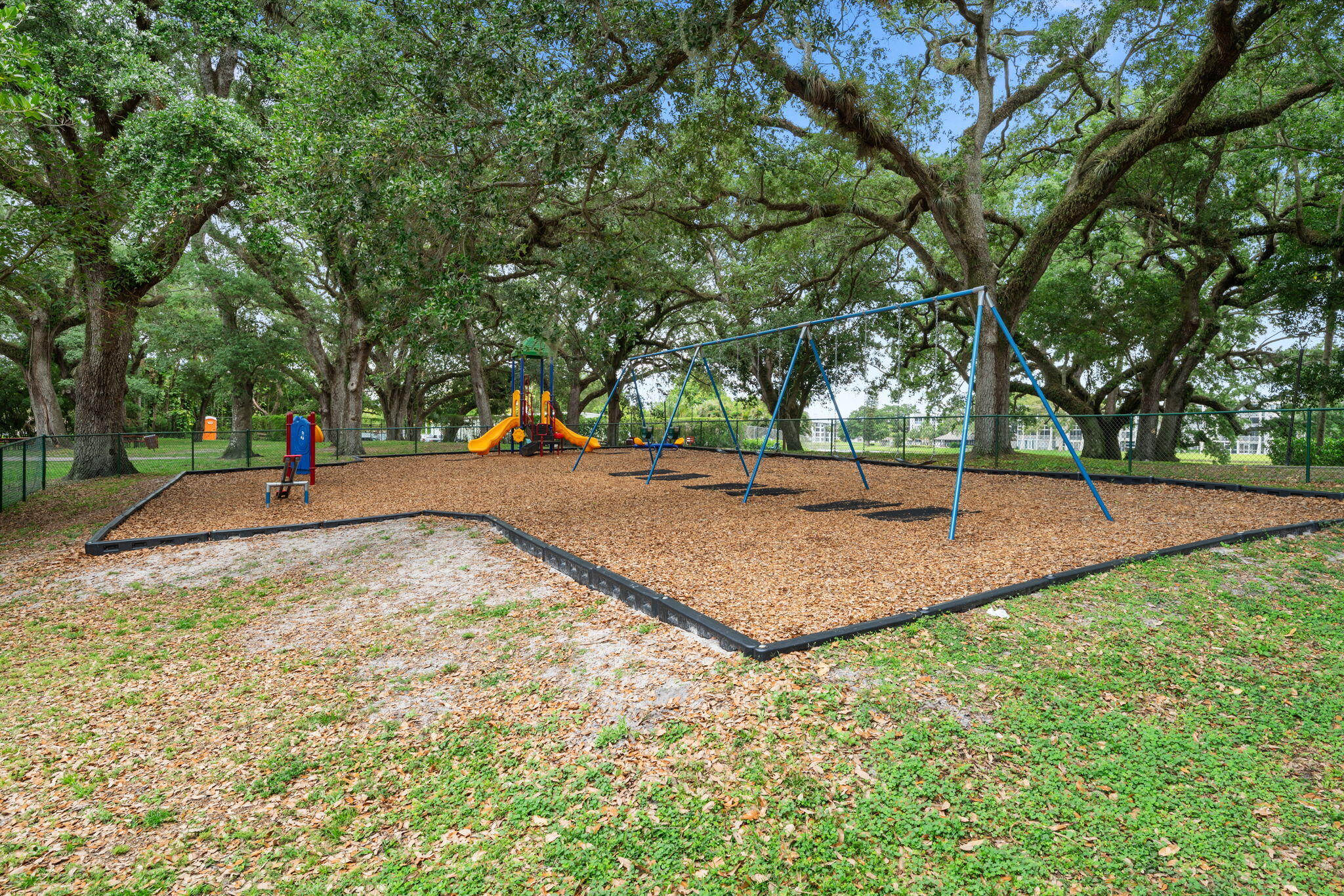 LIVE OAK CONDO NINE - Residential