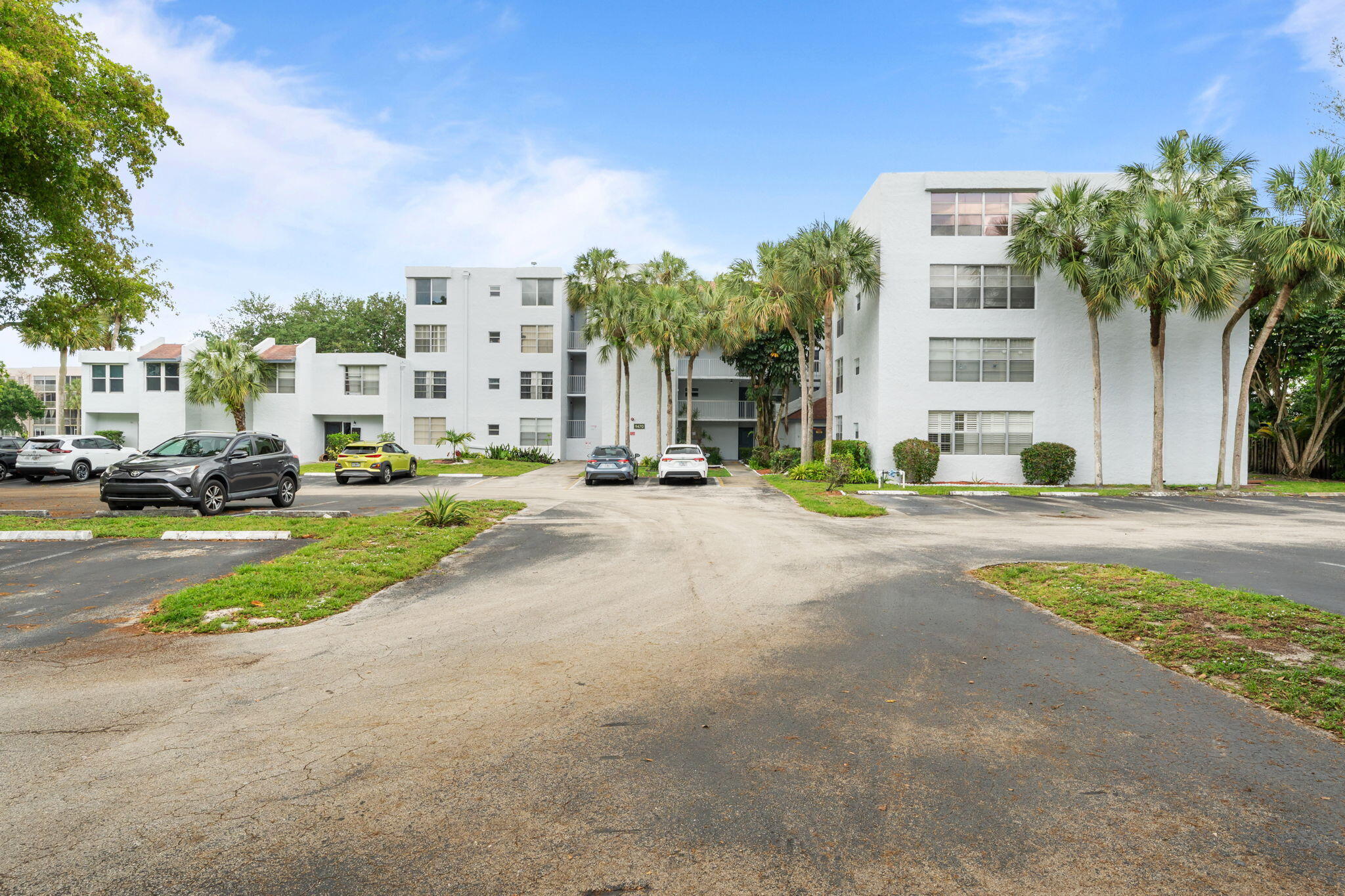 LIVE OAK CONDO NINE - Residential