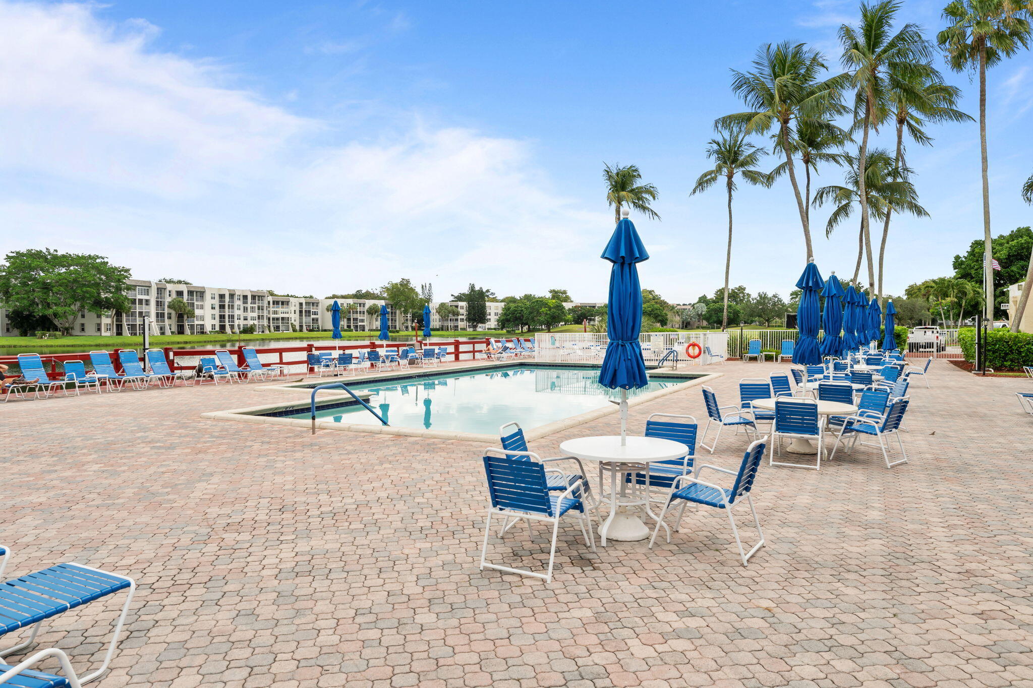 LIVE OAK CONDO NINE - Residential