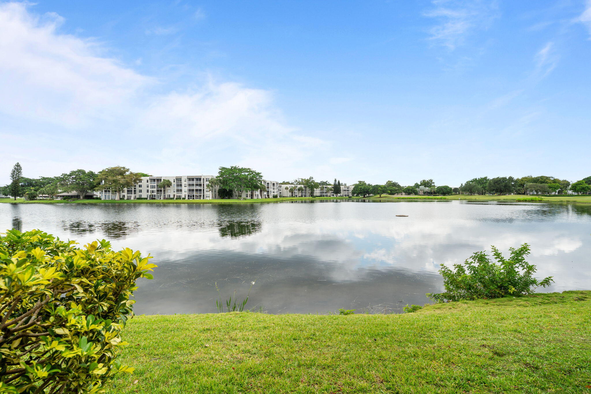 LIVE OAK CONDO NINE - Residential