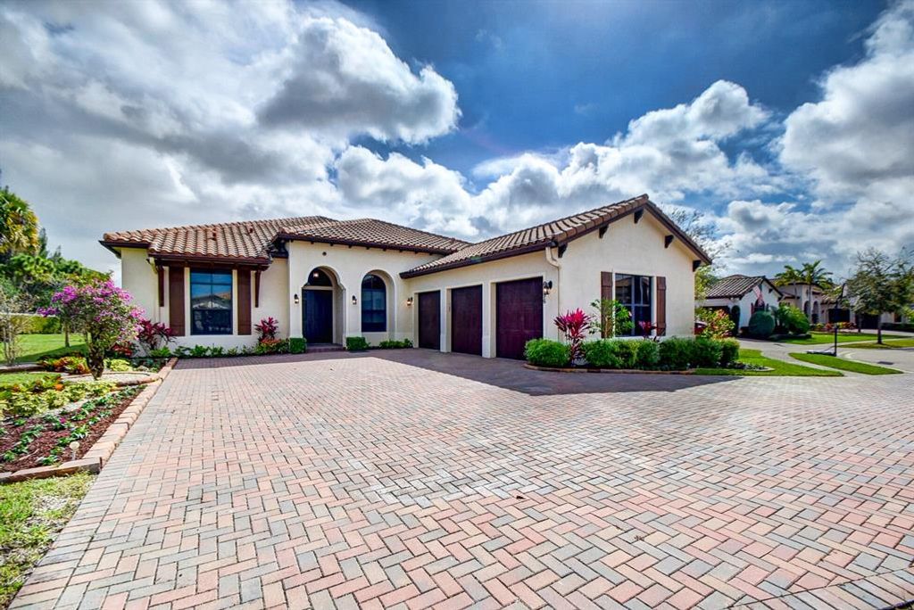 Photo of 6196 Vireo Court Ct, Lake Worth Beach, FL 33463 (MLS # R10696949)