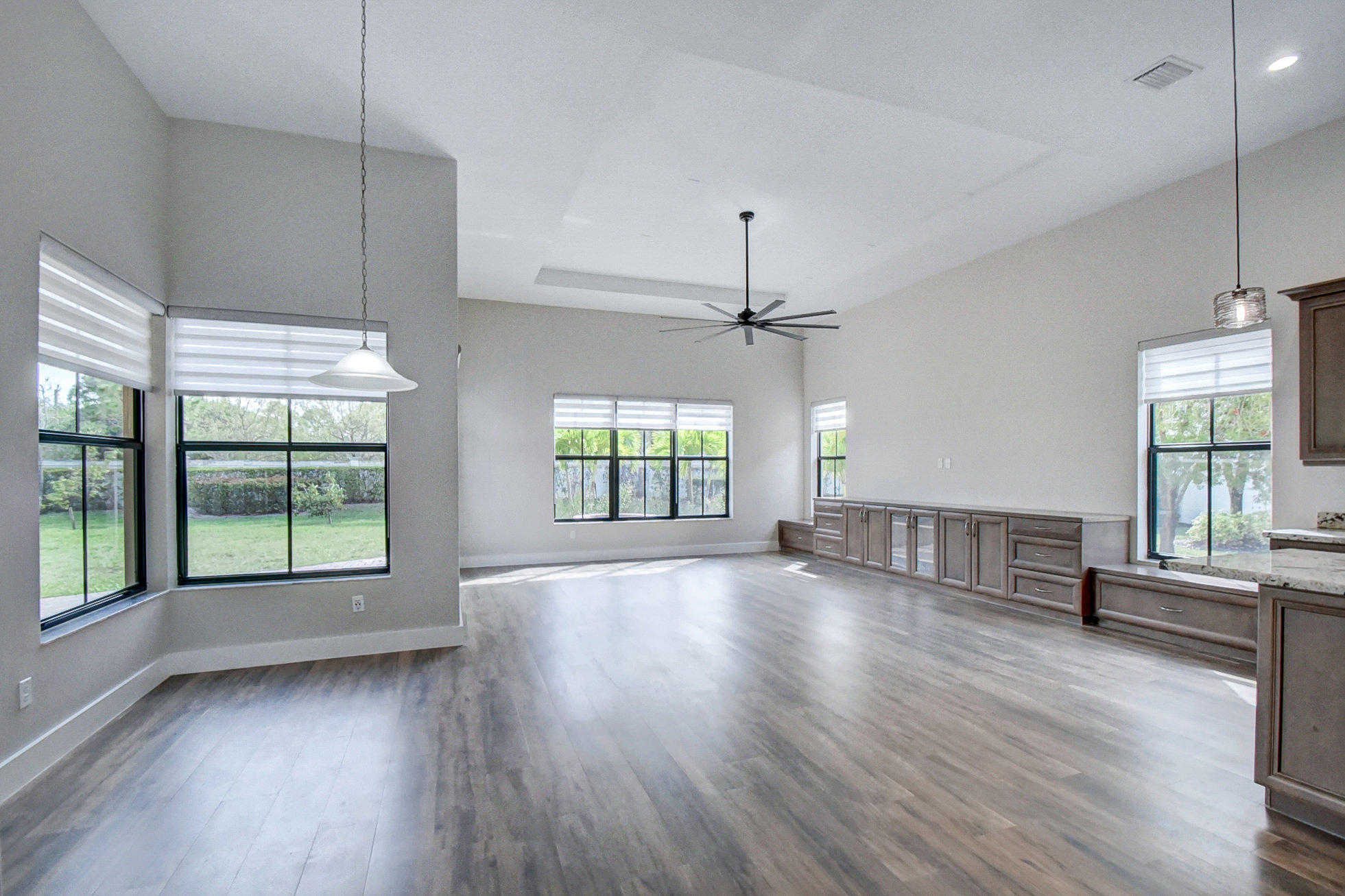 OSPREY OAKS - Residential Lease