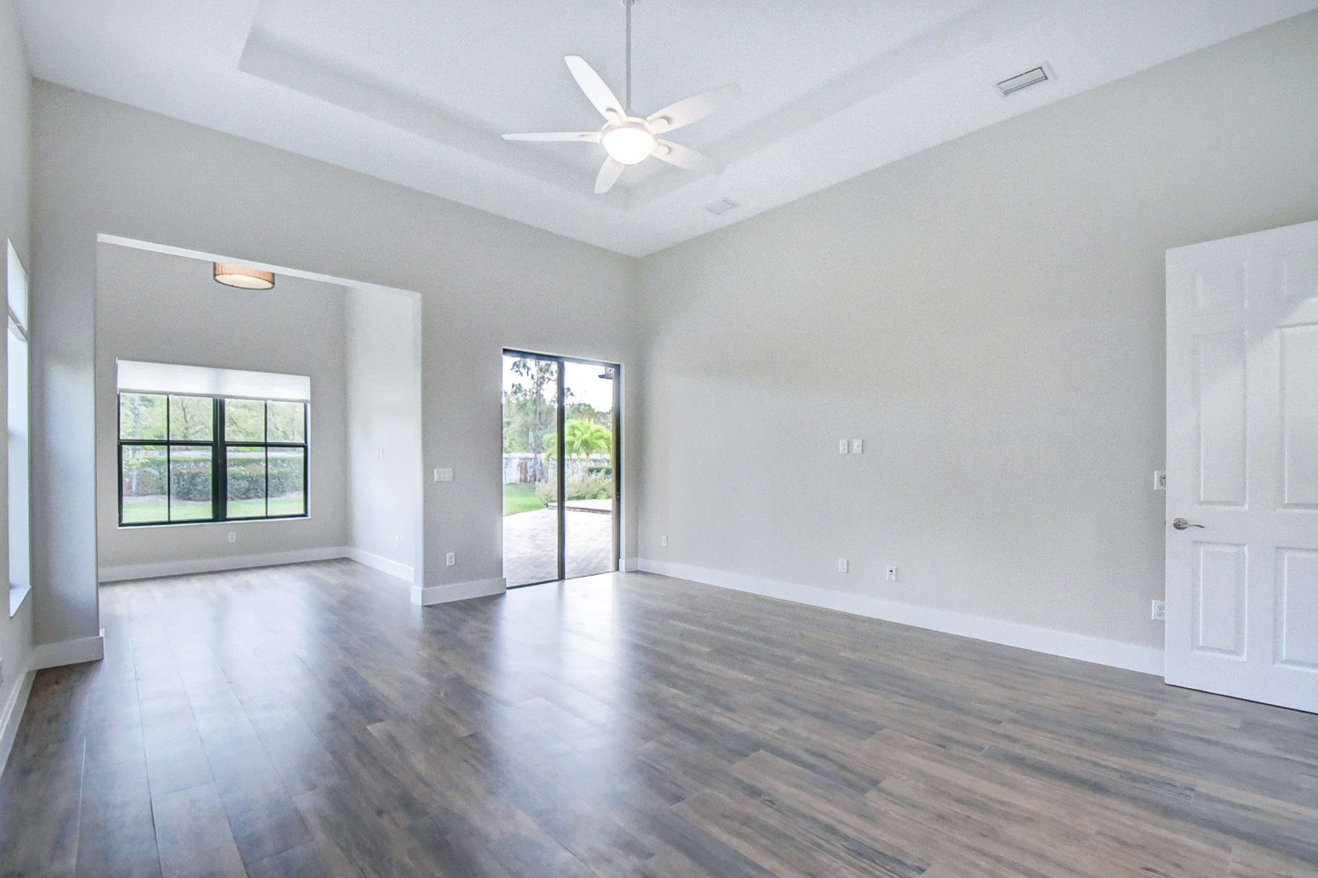 OSPREY OAKS - Residential Lease