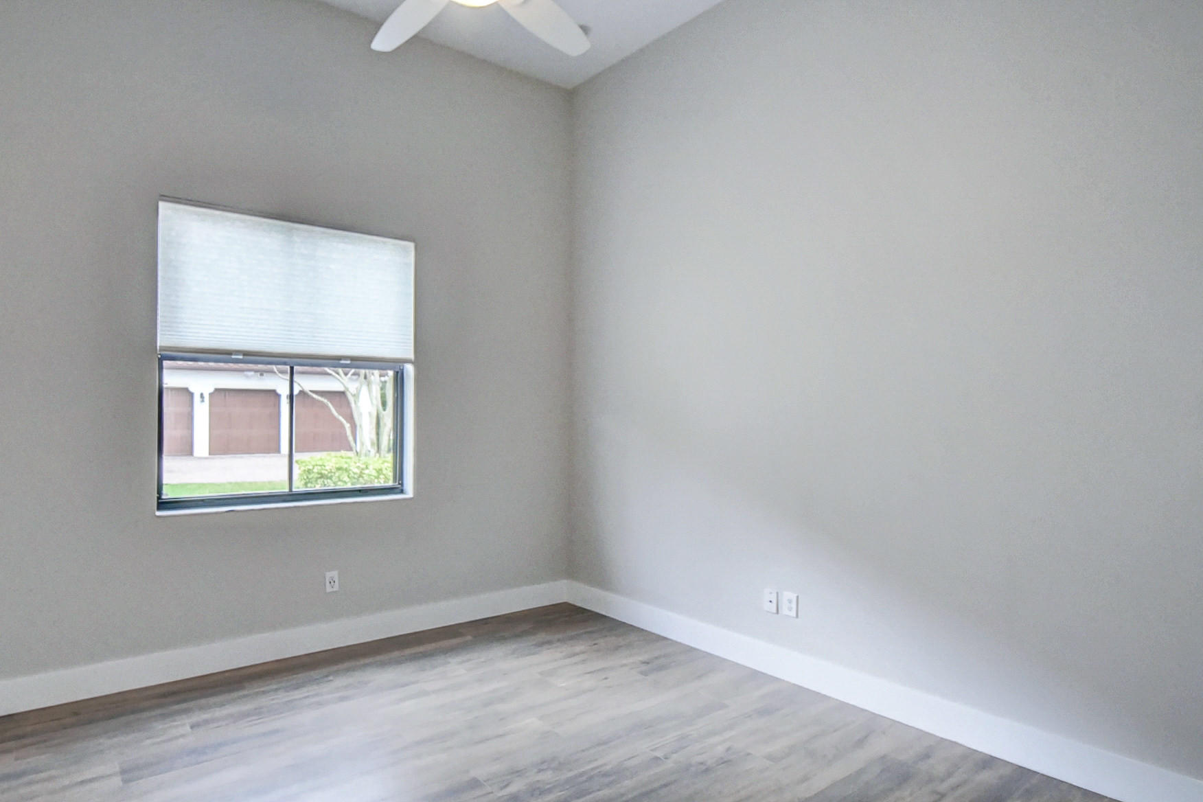 OSPREY OAKS - Residential Lease