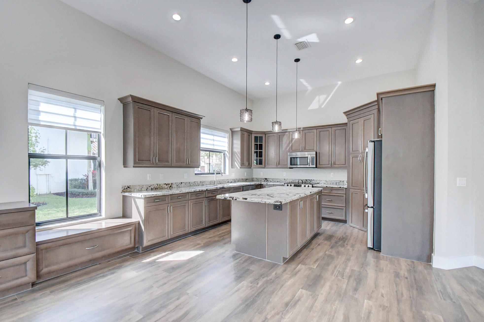 OSPREY OAKS - Residential Lease