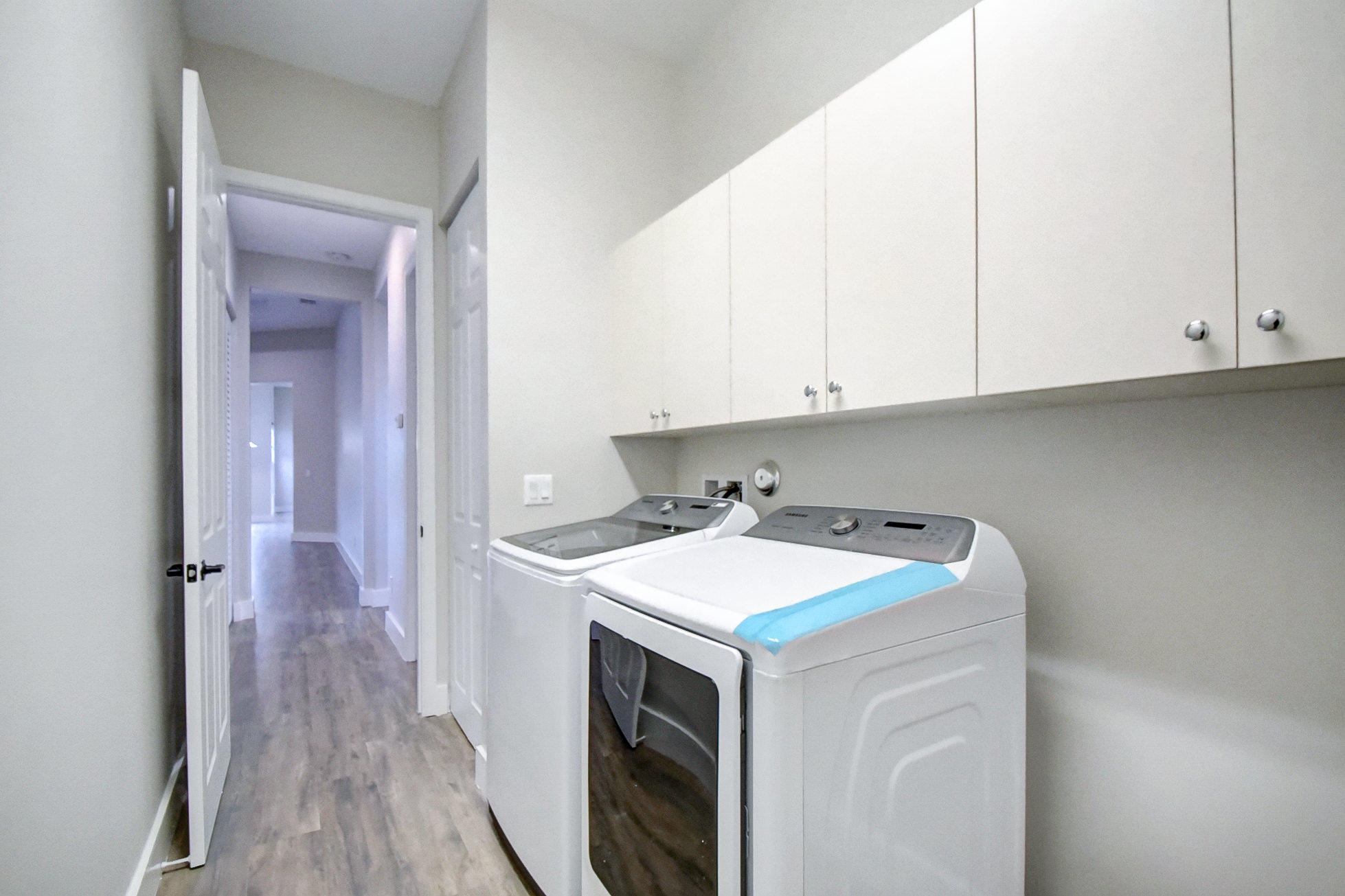 OSPREY OAKS - Residential Lease