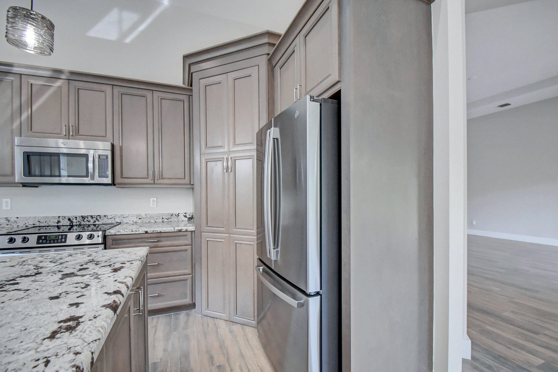 OSPREY OAKS - Residential Lease