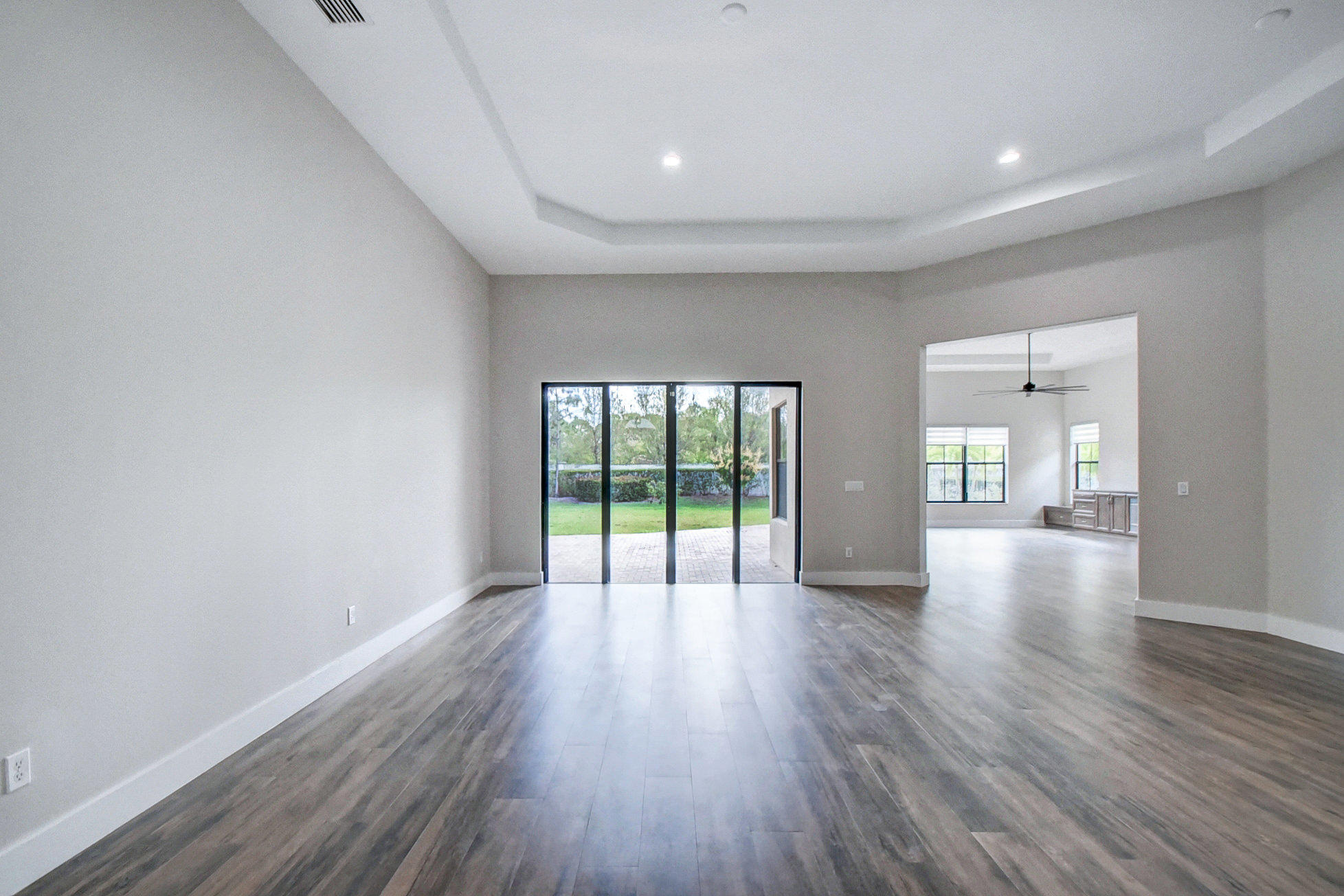 OSPREY OAKS - Residential Lease